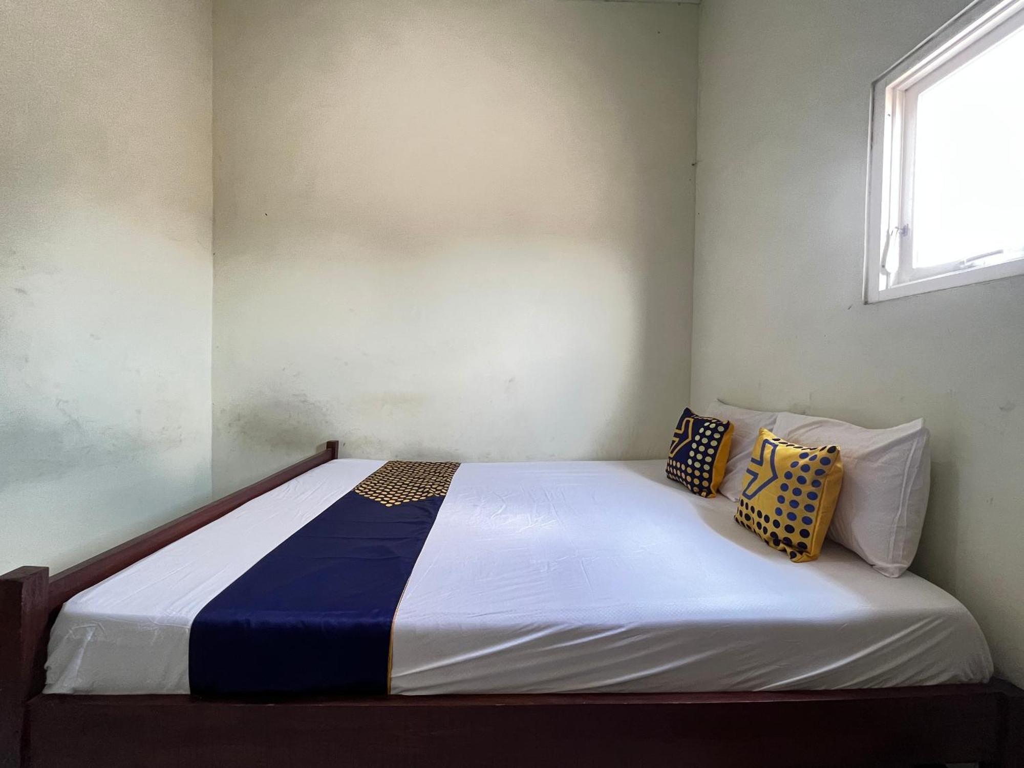 Spot On 93423 Kost Berkah Near Kebun Teh Wonosari Ξενοδοχείο Lawang Εξωτερικό φωτογραφία