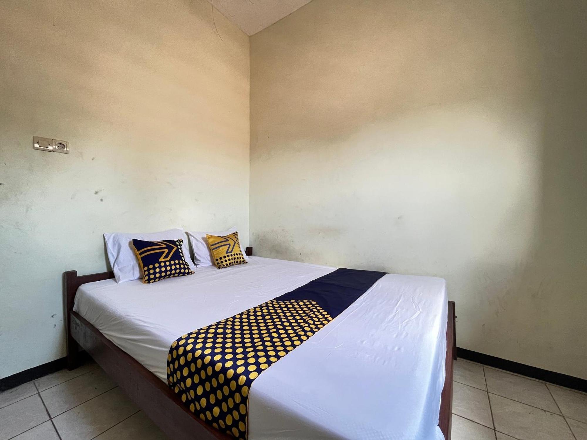 Spot On 93423 Kost Berkah Near Kebun Teh Wonosari Ξενοδοχείο Lawang Εξωτερικό φωτογραφία